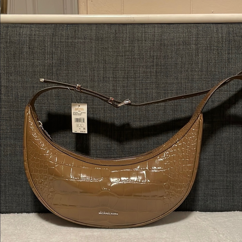 NWT Michael Kors Avra Croc Embossed Leather Sling Crossbody